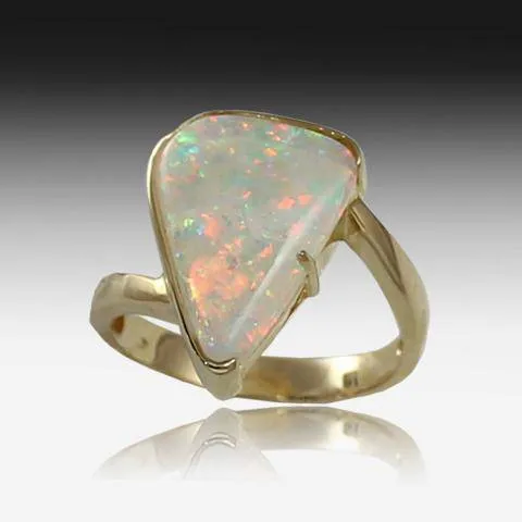 14kt Yellow Gold ring with Light Opal triangular shape