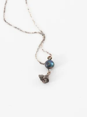 Atelier Inscrire Keshi Pearl with Rose Necklace