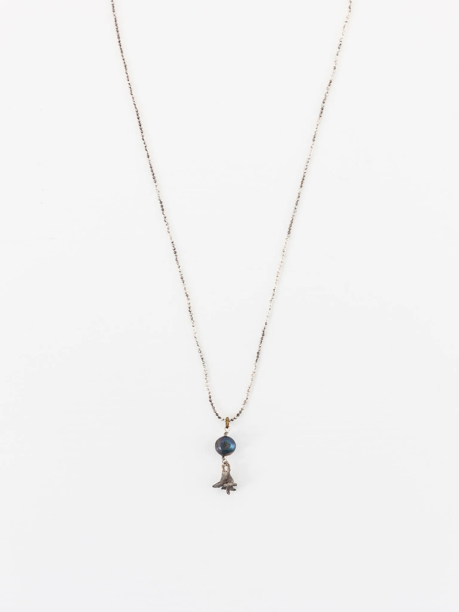 Atelier Inscrire Keshi Pearl with Rose Necklace