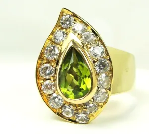 Brilliant Green Pear Cut Peridot & CZ Ring 14k Gold Size 7.5