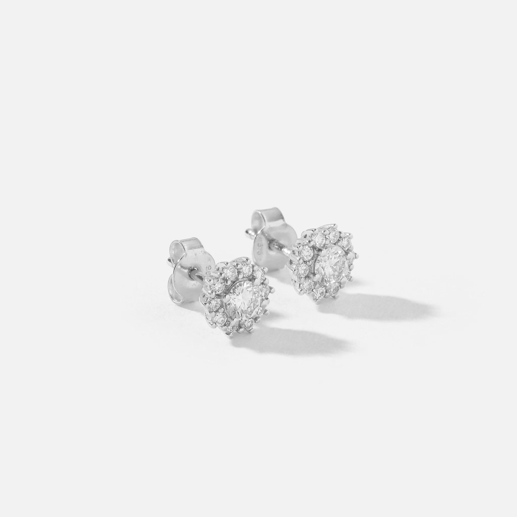 Hazel | 9ct White Gold 0.57ct tw Lab Grown Diamond Cluster Stud Earrings