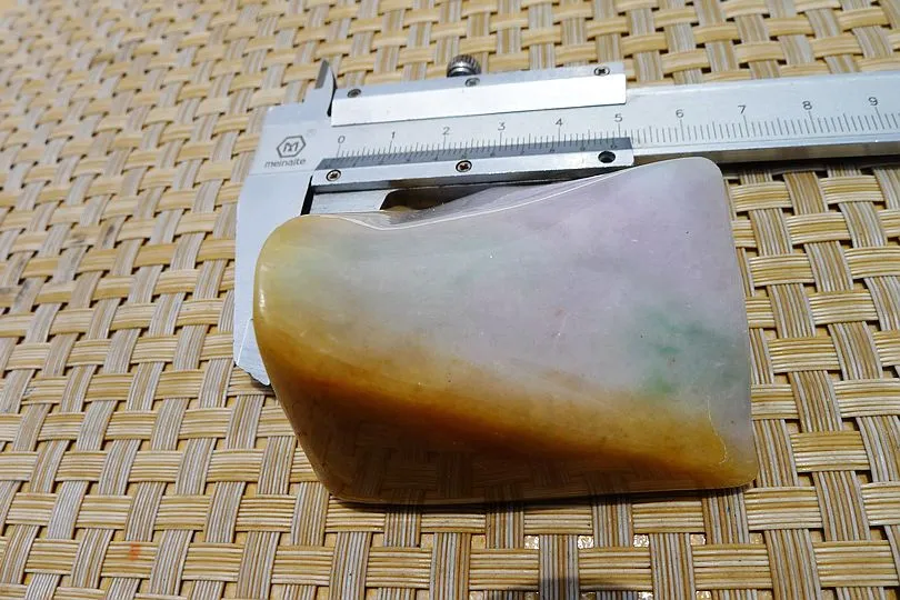 Natural Jade Rough Jadeite Raw (150g,5.6X4.9X3.6cm)