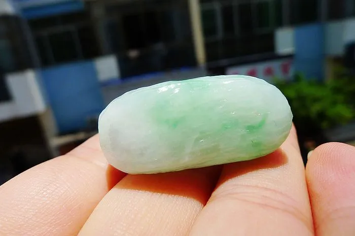 Natural Jade Rough Jadeite Raw (19g,3.2X2.3X1.47cm)