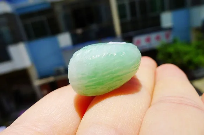 Natural Jade Rough Jadeite Raw (19g,3.2X2.3X1.47cm)