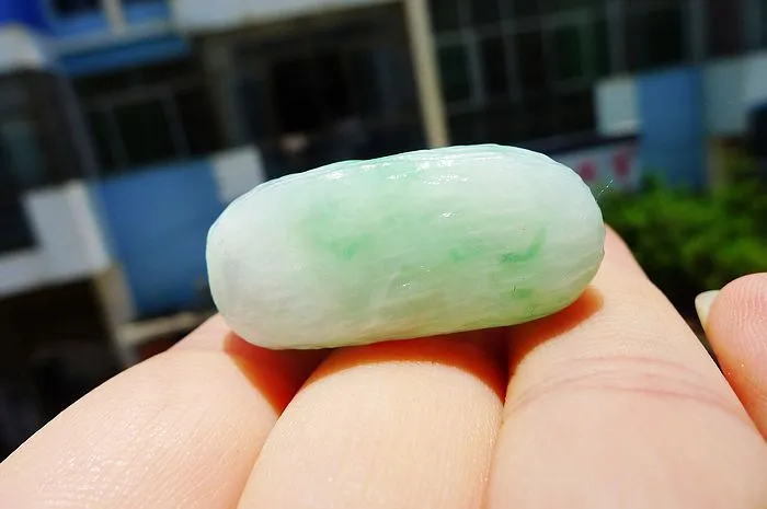 Natural Jade Rough Jadeite Raw (19g,3.2X2.3X1.47cm)