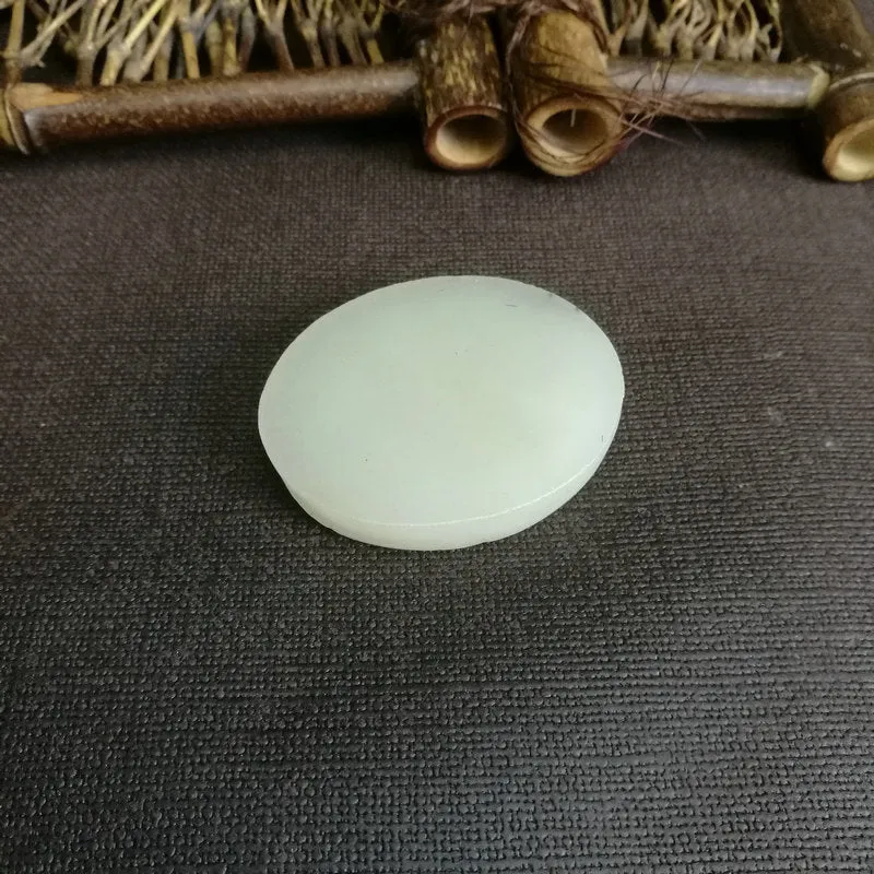 Natural Kunlun Jade Rough Nephrite Raw (48g, 4.8x4x1cm)