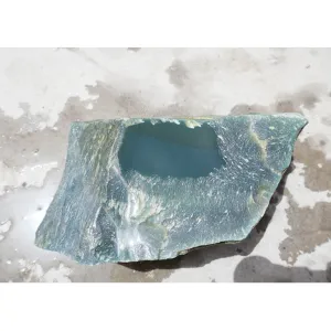 Natural Kunlun Jade Rough Nephrite Raw (4kg, 13X9X8cm)