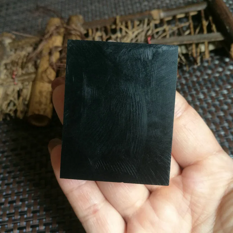 Natural Kunlun Jade Rough Nephrite Raw (98g,5.1X4X1.5cm)