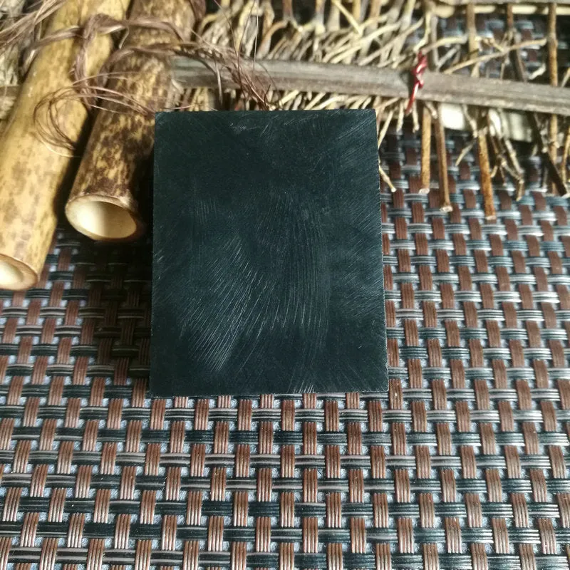 Natural Kunlun Jade Rough Nephrite Raw (98g,5.1X4X1.5cm)