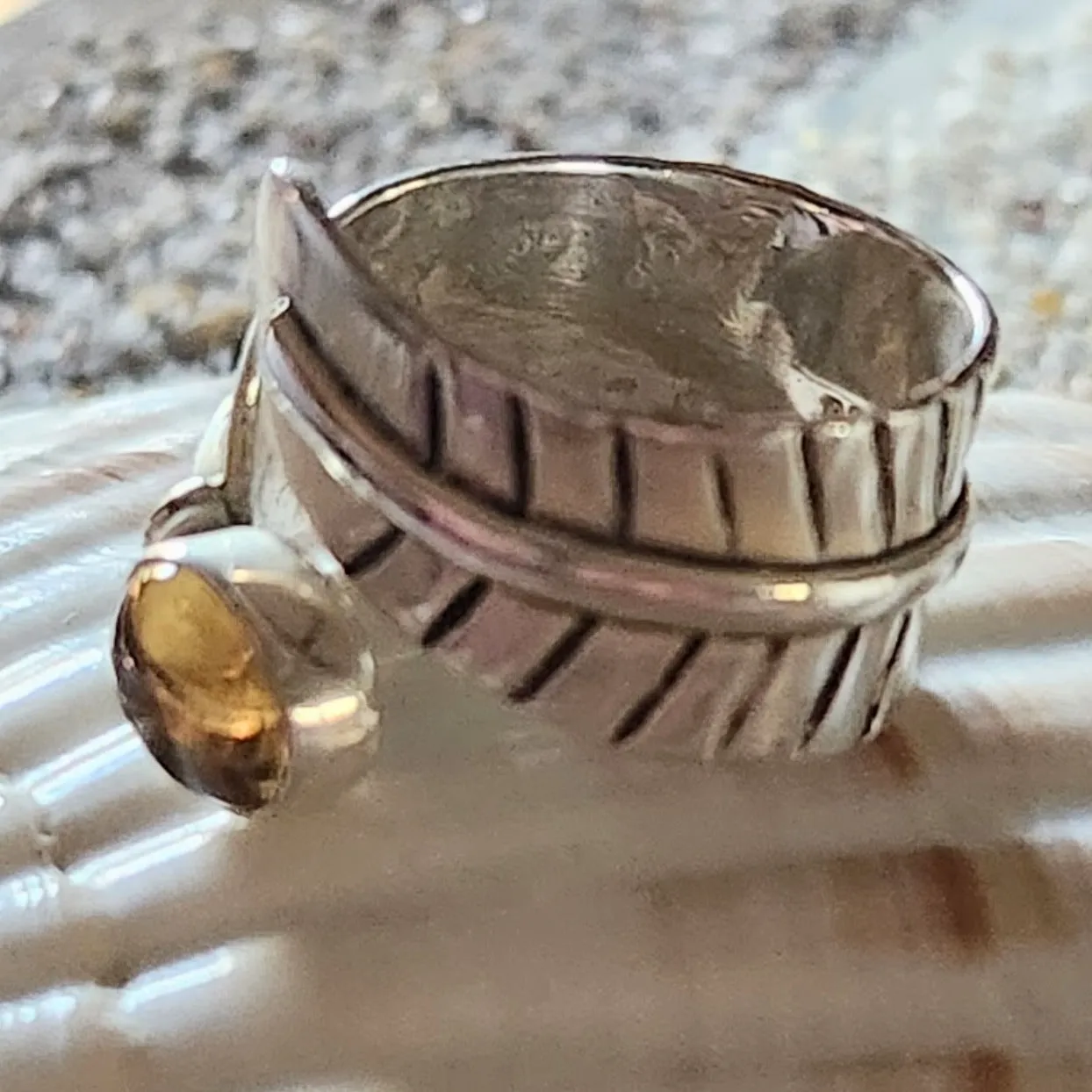 SILVER LEAVES - CITRINE / ADJUSTABLE RING