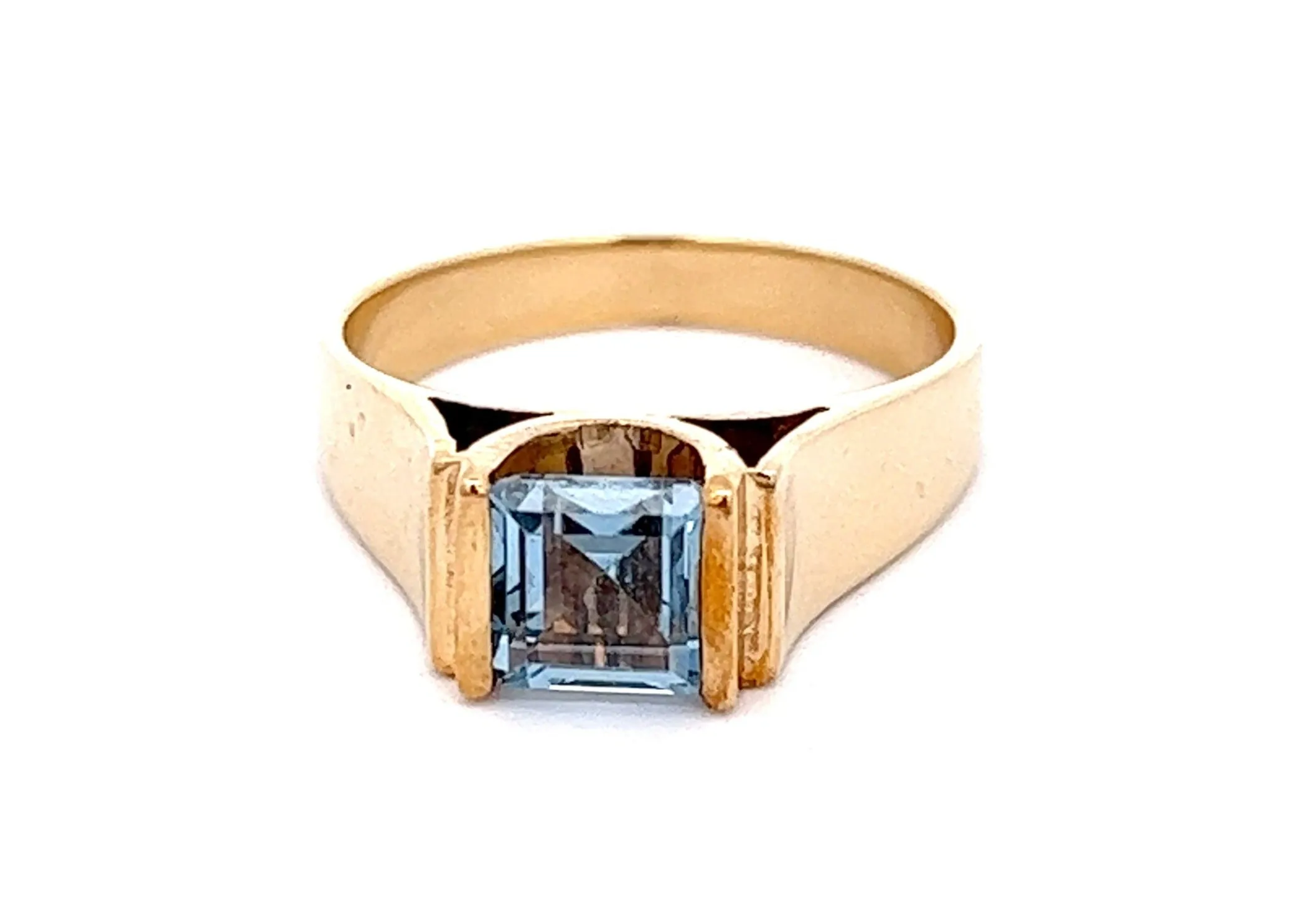 Spinel Yellow Gold Handmade Ring