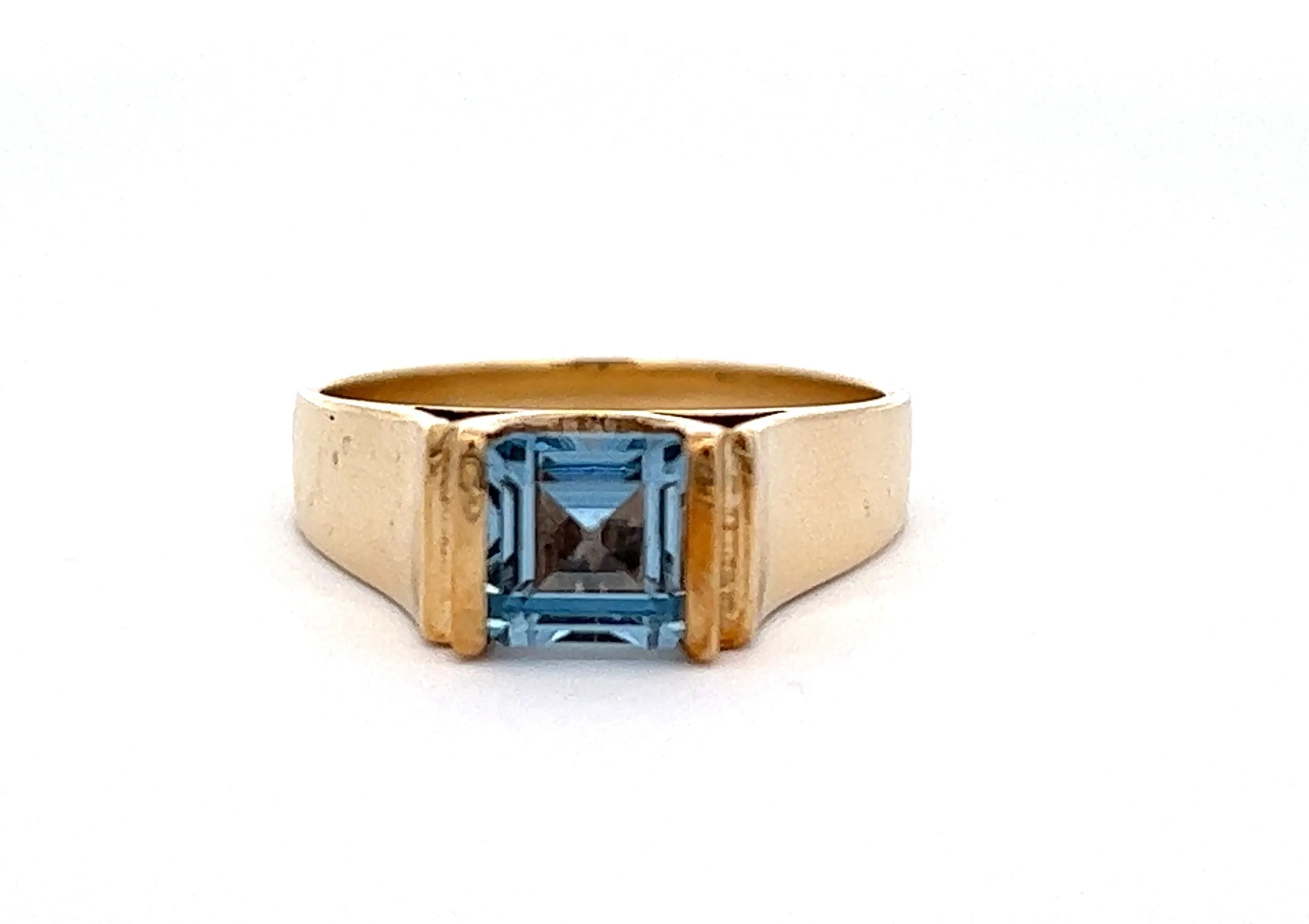 Spinel Yellow Gold Handmade Ring